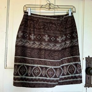 Vintage brown patterned mini skirt 🍂🤎